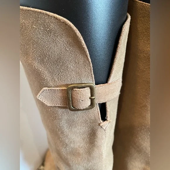 Coastal Cowgirl - Steve Madden - Taupe Suede Boots - 10 - Picture 5 of 12